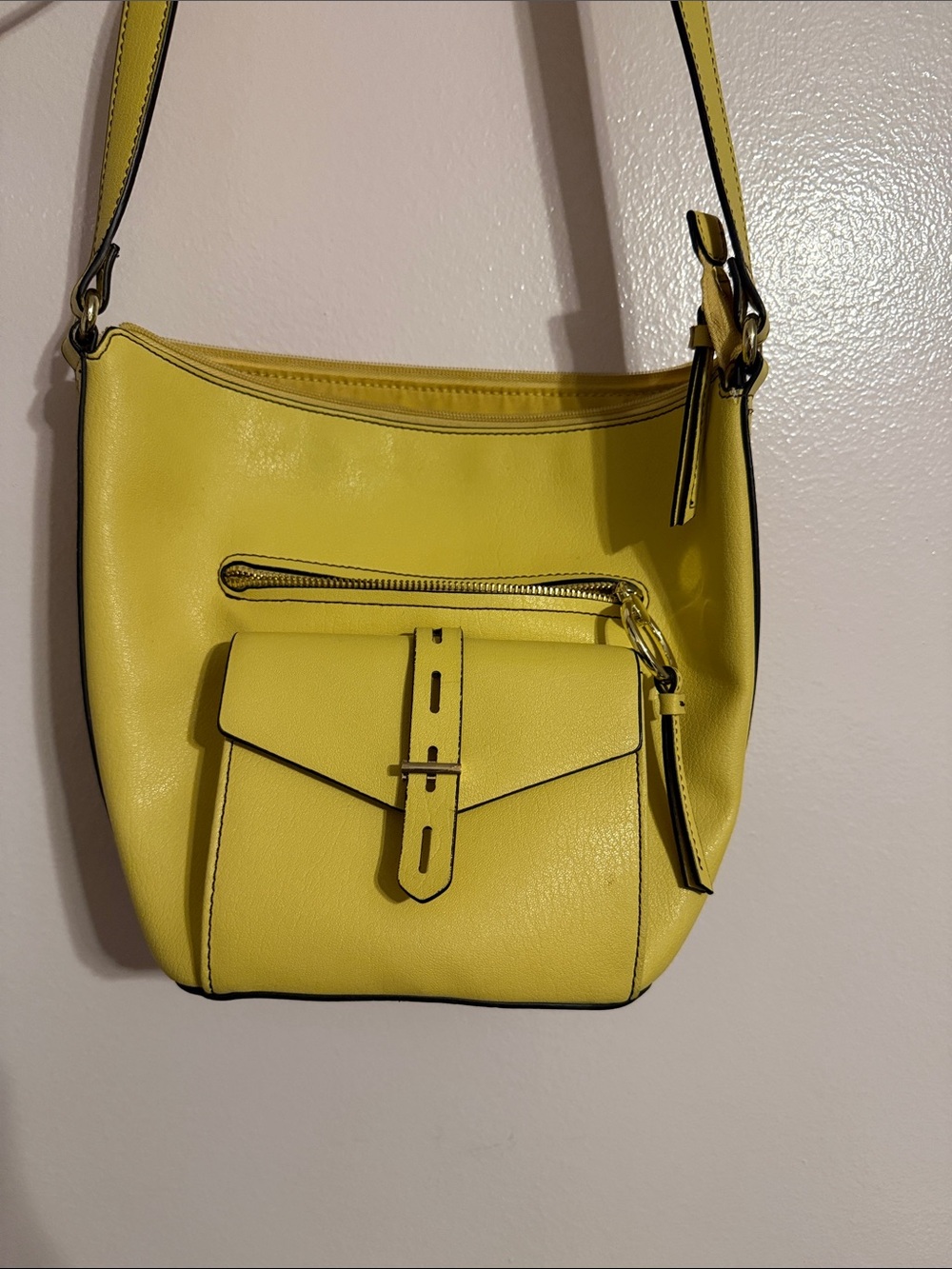 Liz Claiborne Yellow Crossbody Shoulder Bag - Women